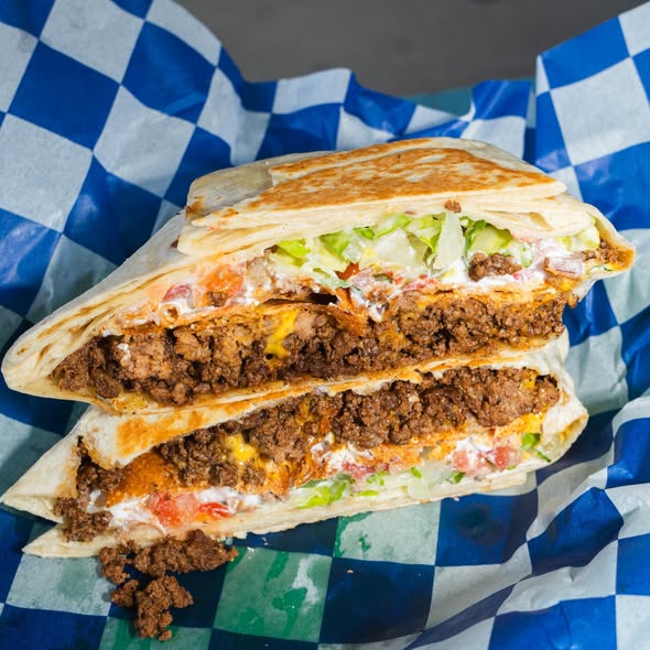 Luchador Tacos